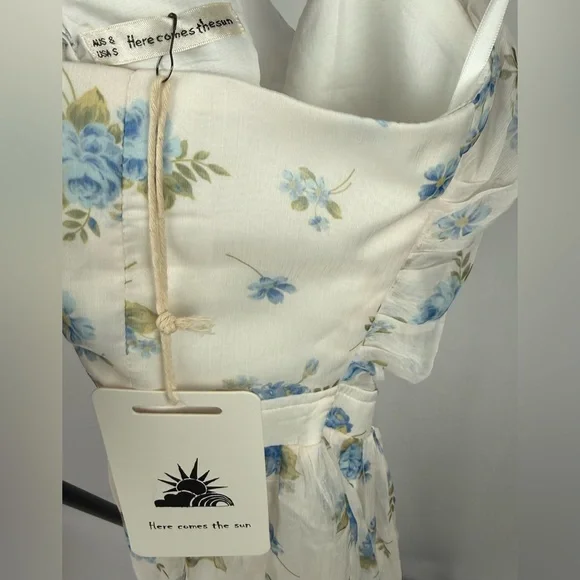 Here Comes The Sun Floral Halter Midi Dress Blue White Cutout Tie Back Sz S NWT - Picture 5 of 6